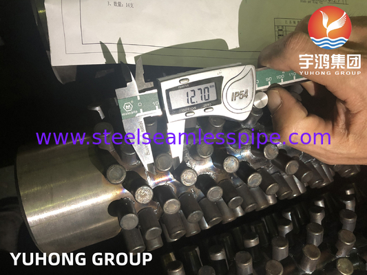 Rồng có vây ASTM A335 P11 Sắt hợp kim ống đệm cho máy trao đổi nhiệt