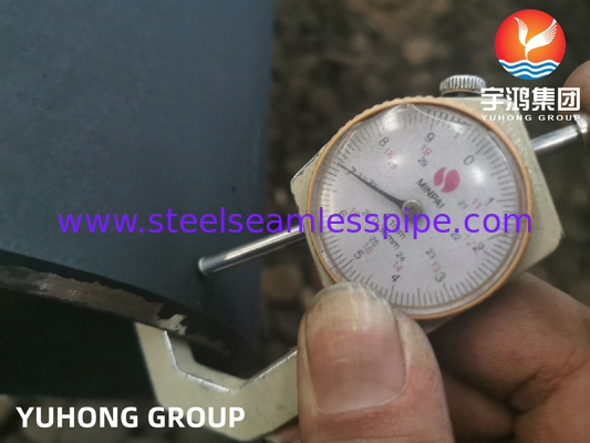 ASTM A335 / ASME SA335 P9 Sản phẩm thép hợp kim ống liền mạch màu đen sơn kết thúc