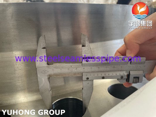 ASTM A105 / A105N Bộ phận trao đổi nhiệt thân thép carbon rèn