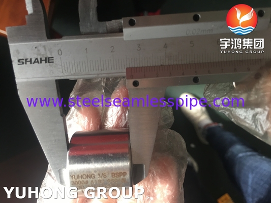 ASTM A182 F316L Phụng thép không gạch đúc ống, BSPP nối dây 3000LBS