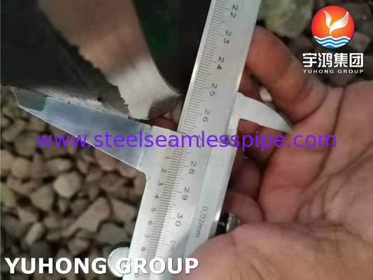 ASME SA335 P11 Bụi thép hợp kim Ferritic không may cho máy sưởi đốt API661