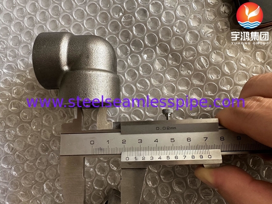 ASTM A182 F92 1/2 Inch 90° Cổ tay # 6000 ASME B16.11 SW cho nhà máy điện