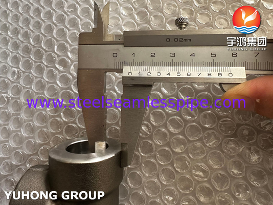 ASTM A182 F92 Thép hợp kim 90° Cổ tay 6000# Ống đúc áp suất cao