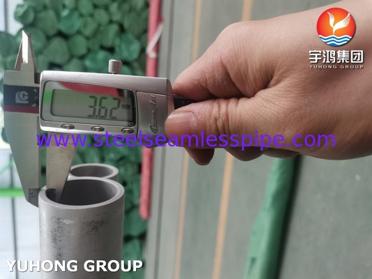 ASTM B407 Incoloy 800H / 800HT / UNS N08811 ống thép hợp kim liền mạch