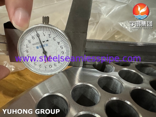 ASTM A182 F304L Bảng ống thép không gỉ rèn để lắp ráp bộ trao đổi nhiệt