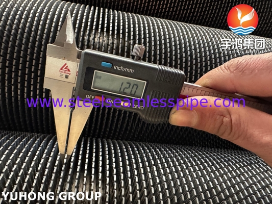 ASTM A335 P11 cao tần số hàn xoắn ốc Fin Tube Serrated Fin Tube