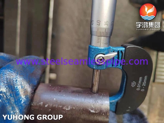 DIN17175 13CrMo44 Thép hợp kim nồi hơi ống liền mạch của thép chống nhiệt