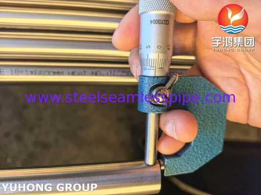 Ống liền mạch thép không gỉ ASME SA269 TP316 ủ sáng cho ngành công nghiệp đồ uống