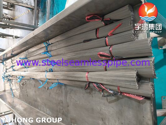 AISI304 SUS304 Bụi mạch máu y tế bằng thép không gỉ kéo lạnh cho ống kim hạ da