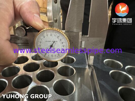 ASME SA240 SS304 Chuỗi ống trao đổi nhiệt chính xác CNC khoan cho dịch vụ hóa dầu chống ăn mòn