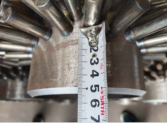 ASTM A335 P5/ P9/ P11/P22 ống có vây/ ống đục, thép carbon/thép hợp kim, lò
