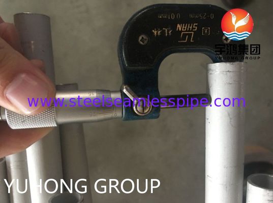 ASME SA213 TP304 Bụi không may bằng thép không gỉ nhựa nhựa sáng cho máy trao đổi nhiệt và nồi hơi