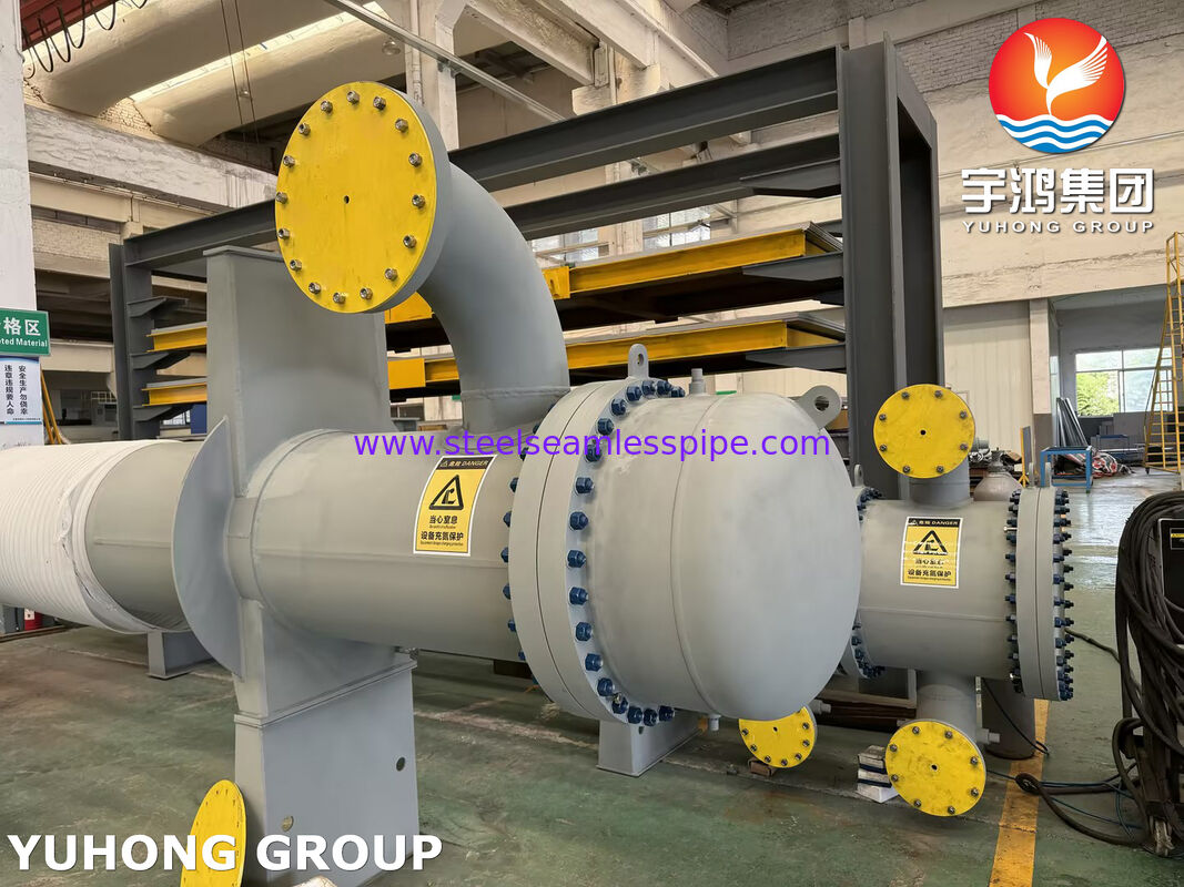 Shell & Tube Heat Exchanger ️ Nitrogen đầy, chống ăn mòn, với nhãn an toàn cho bề mặt nóng & ngạt