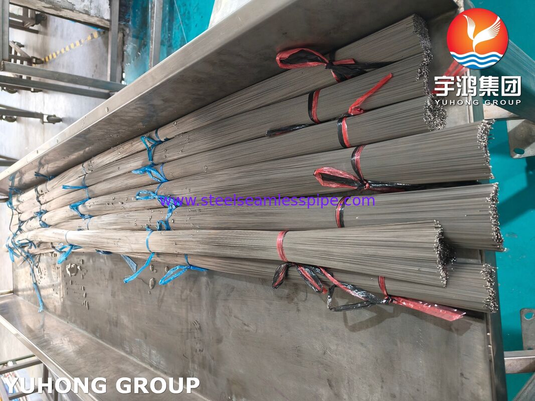 AISI304 SUS304 Bụi mạch máu y tế bằng thép không gỉ kéo lạnh cho ống kim hạ da
