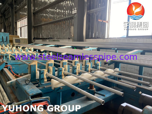 ASTM A213 TP304 / TP304L / TP316 / TP316L / TP321 Thép không gỉ ống liền mạch