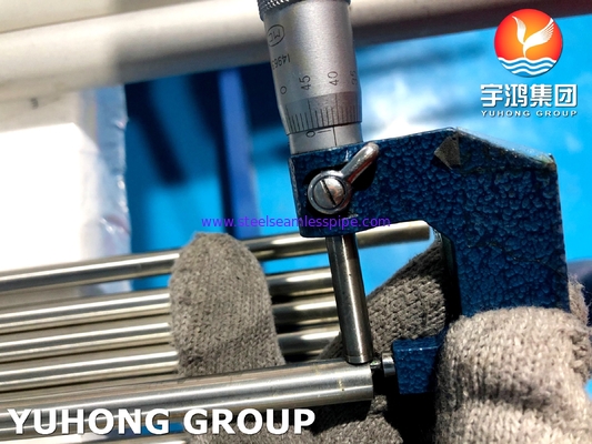 ASTM A270 TP316L ống thép không gỉ vệ sinh ống liền mạch cho kỹ thuật hóa học
