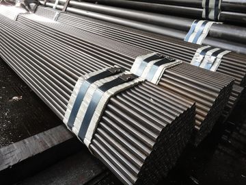 ASTM A213 / ASME SA213 Thép hợp kim T5 Dàn ống 1 "12 BWG 20FT, Nồi hơi và bộ trao đổi nhiệt
